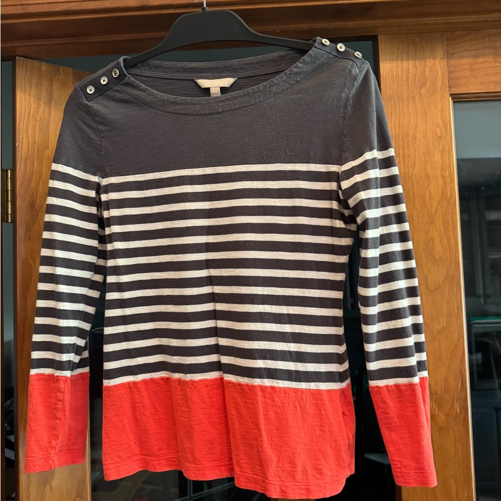 Banana Republic Dark Gray Knit Top